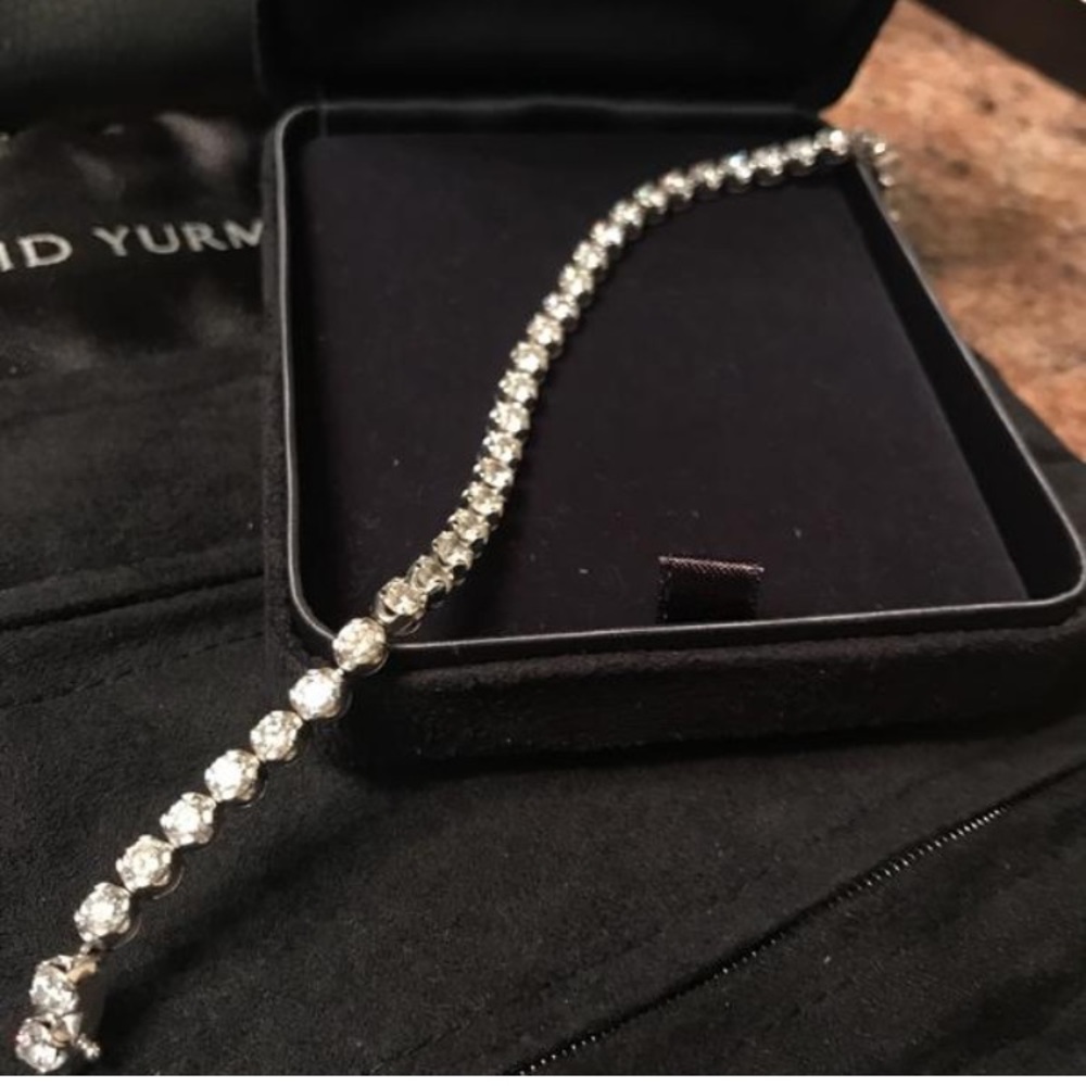 Authentic 7ct Diamond tennis bracelet - Picture 5 of 9